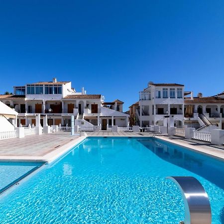 Mi Perla Apartment Торевиеха Екстериор снимка